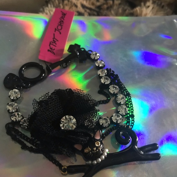 Vikki vintage black cat kitten lace pearl bracelet Betsey Johnson charm layer - Picture 4 of 5